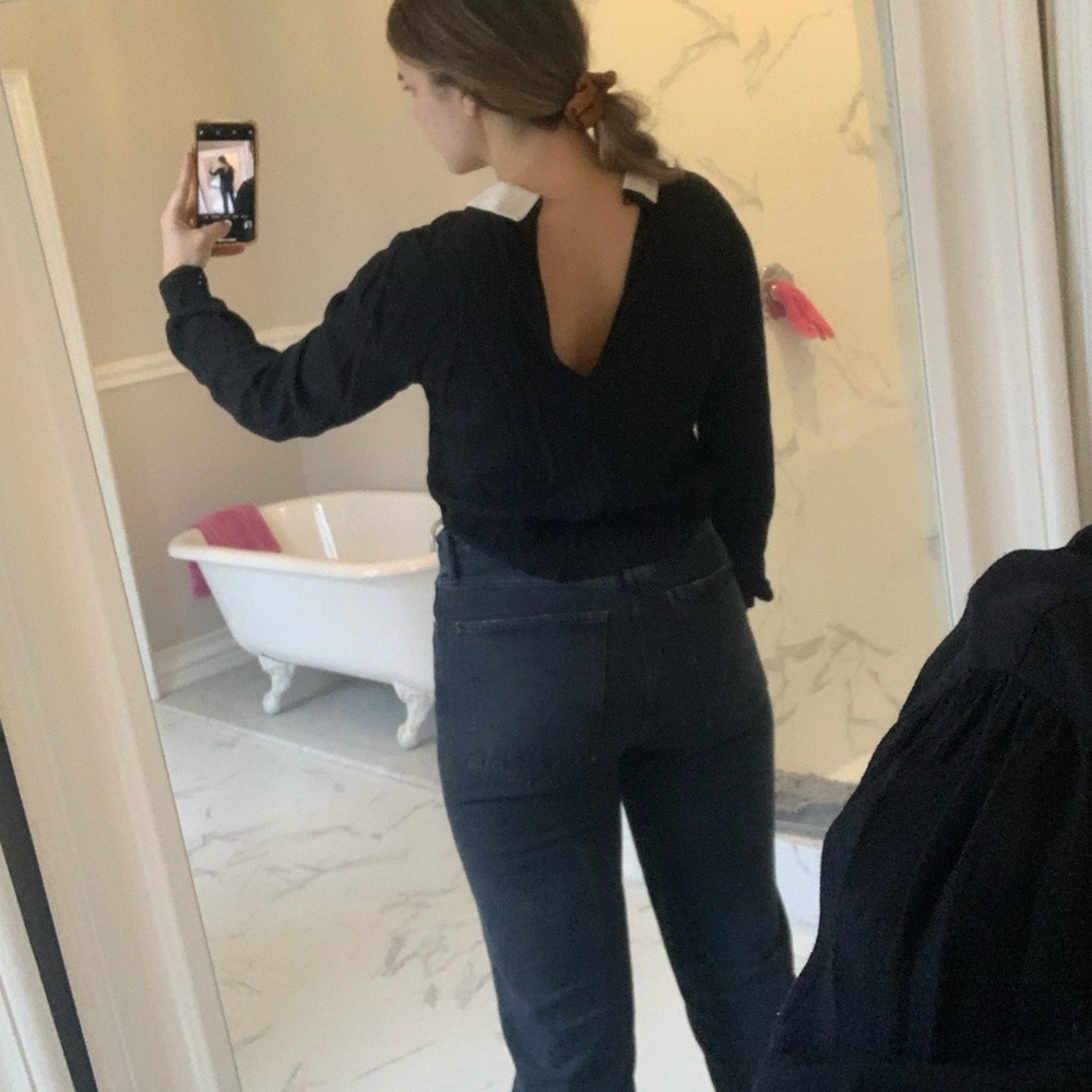 Aritzia collared crop top